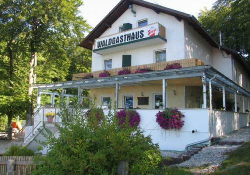 Waldgasthaus Hochburg-Ach Bagian luar foto